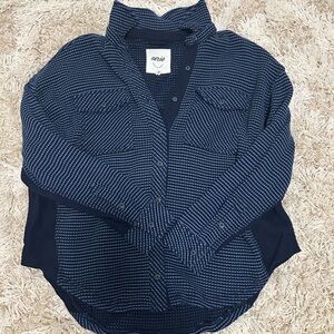 Aerie Textured Navy and White Knit Top